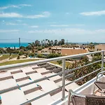 Luxury Villa Petalutha