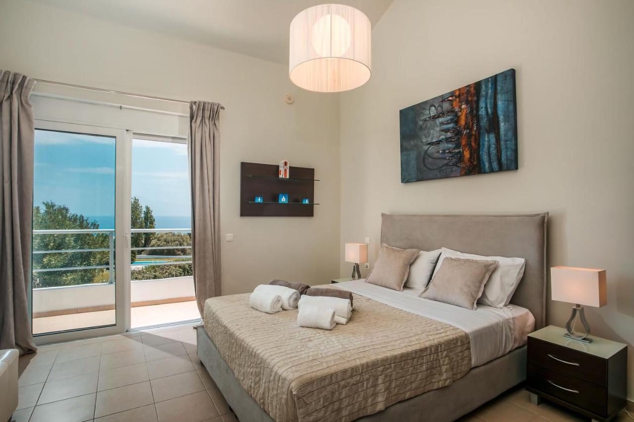 Luxury Petalutha *